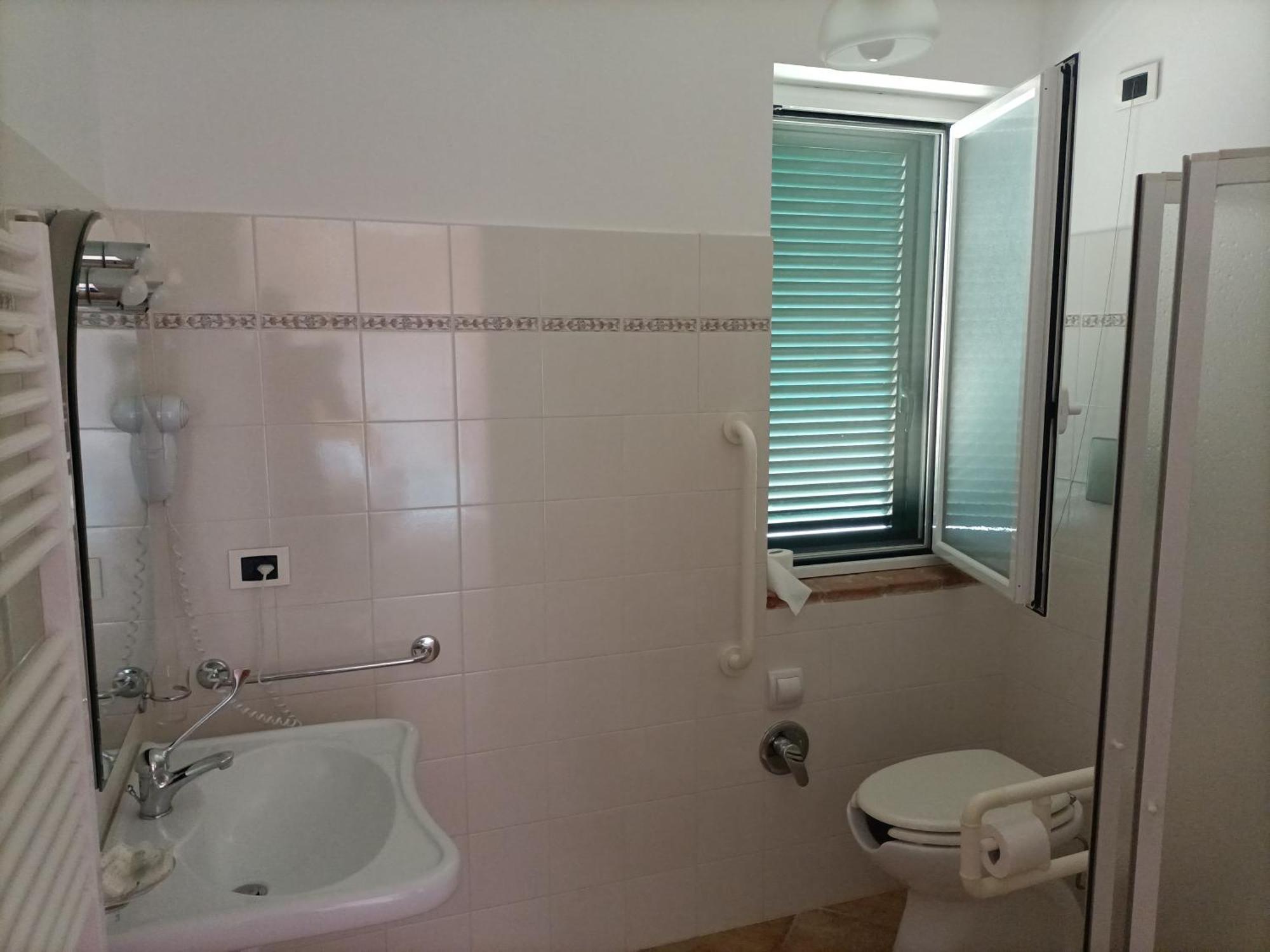 B&B Agriturismo Regno Di Toscana コッレサルヴェッティ 部屋 写真